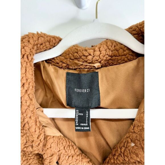 Forever21 Teddy Jacket Womens Size Large Brown Buttoned Front Pockets‎ - Picture 6 of 6
